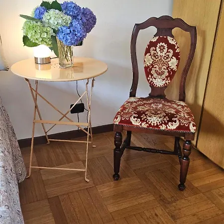 Oda ve Kahvaltı Dei Laghetti Porto Valtravaglia